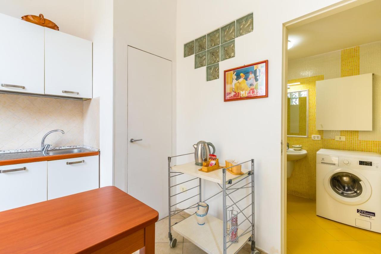 Orsola Comfort House By Napoliapartments Екстер'єр фото
