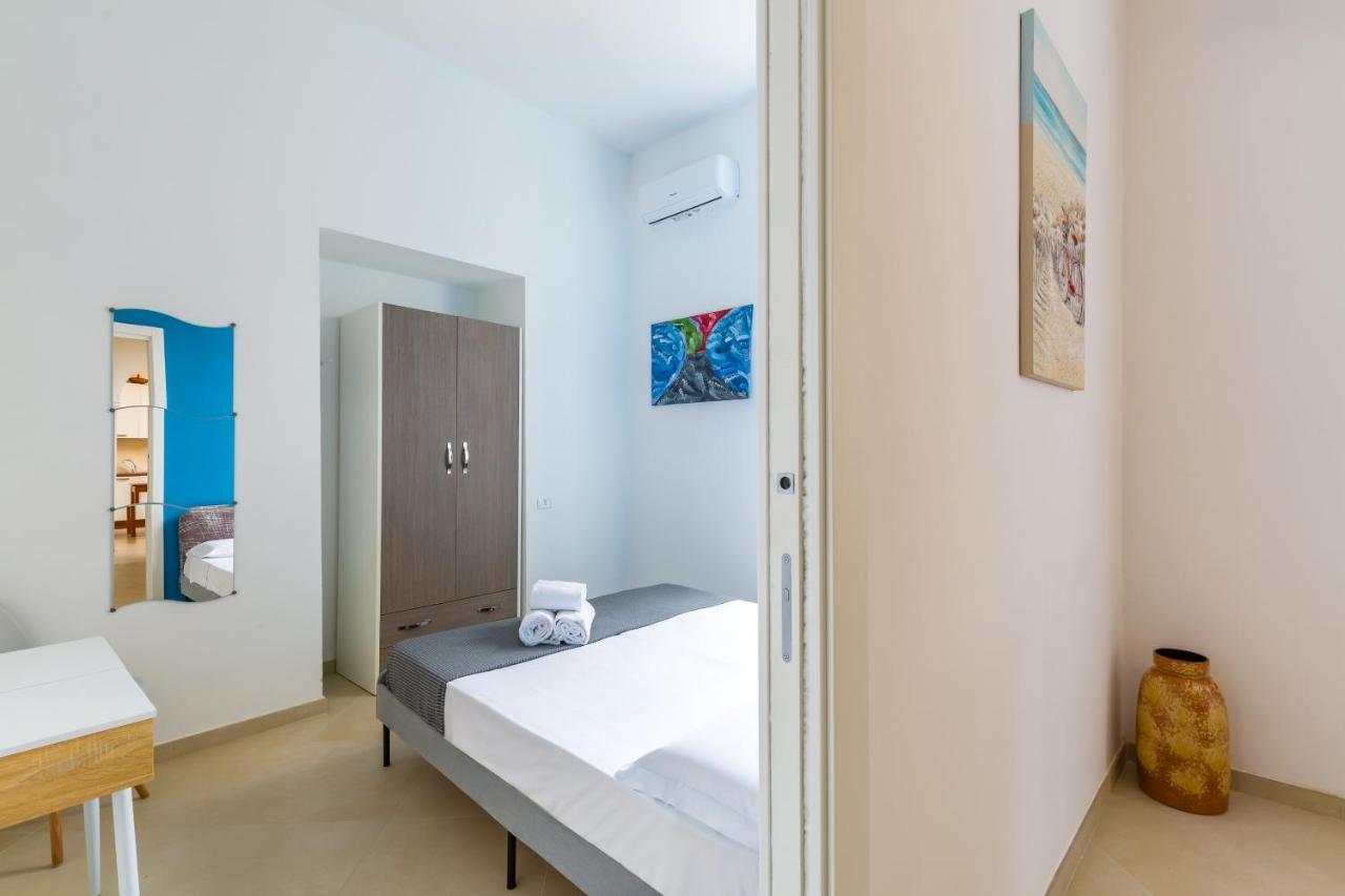 Orsola Comfort House By Napoliapartments Екстер'єр фото