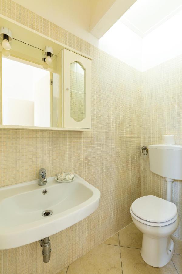 Orsola Comfort House By Napoliapartments Екстер'єр фото